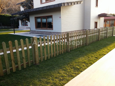 AHŞAP ÇİT ZEKERİYAKÖY 2